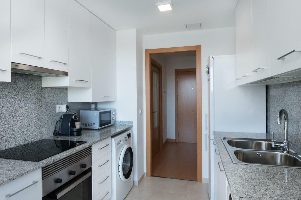 New Apartment With Big Terrace 10 Min Walk To Beach Supermarkets كالافيل المظهر الخارجي الصورة